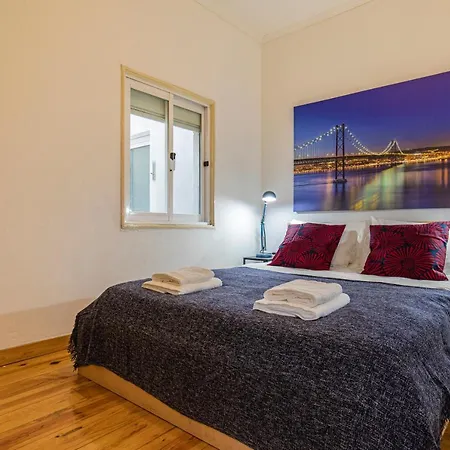 3 Bedroom Near Av. Liberdade Apartmán Lisboa