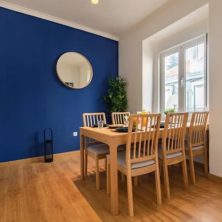 3 Bedroom Near Av. Liberdade *